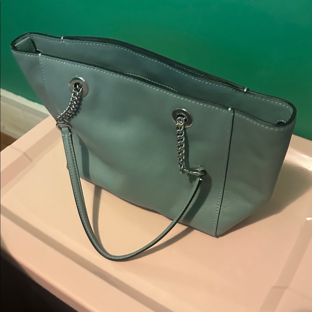 Coach purse - Picture 3 of 3